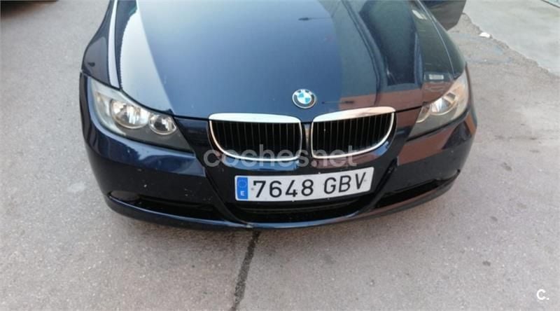 Azul Usado 2008 BMW 320 Berlina | 6500 € (Buen precio) - Imagen 1/4