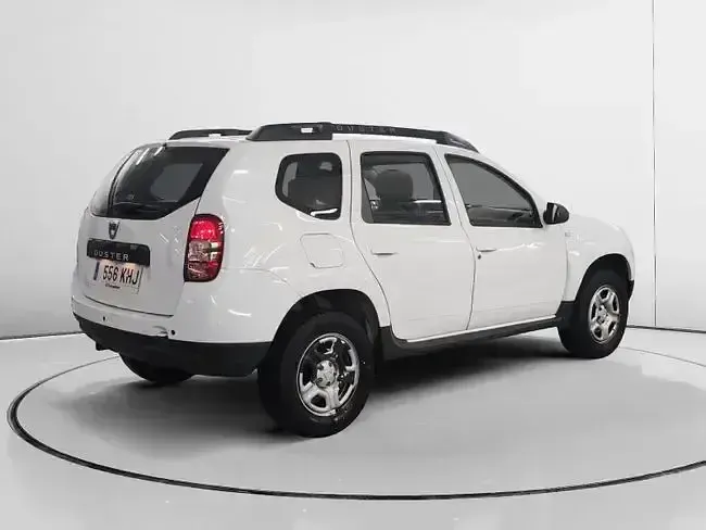 Usado Dacia Duster Lauréate 125 CV (91 kW) 2018 Blanco SUV
