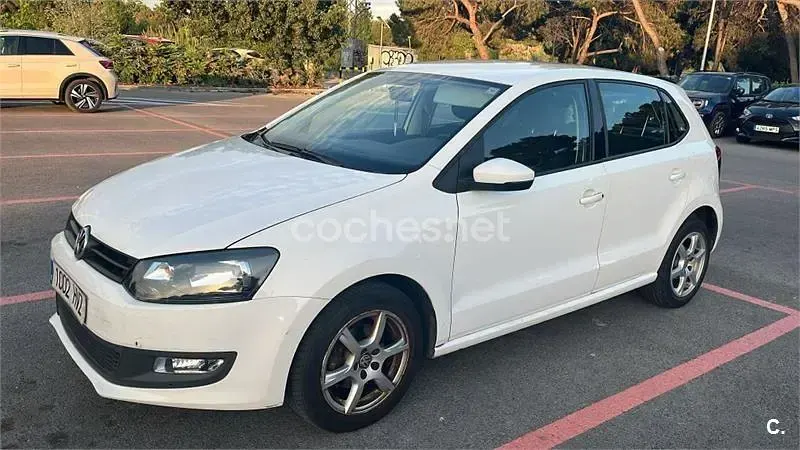 Usado VW Polo Advance 70 CV (51 kW) 2014 Blanco Berlina