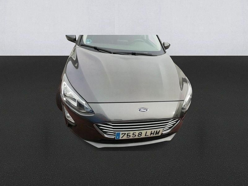 Usado Ford Focus Trend+ 120 CV (88 kW) 2020 Gris Utilitario