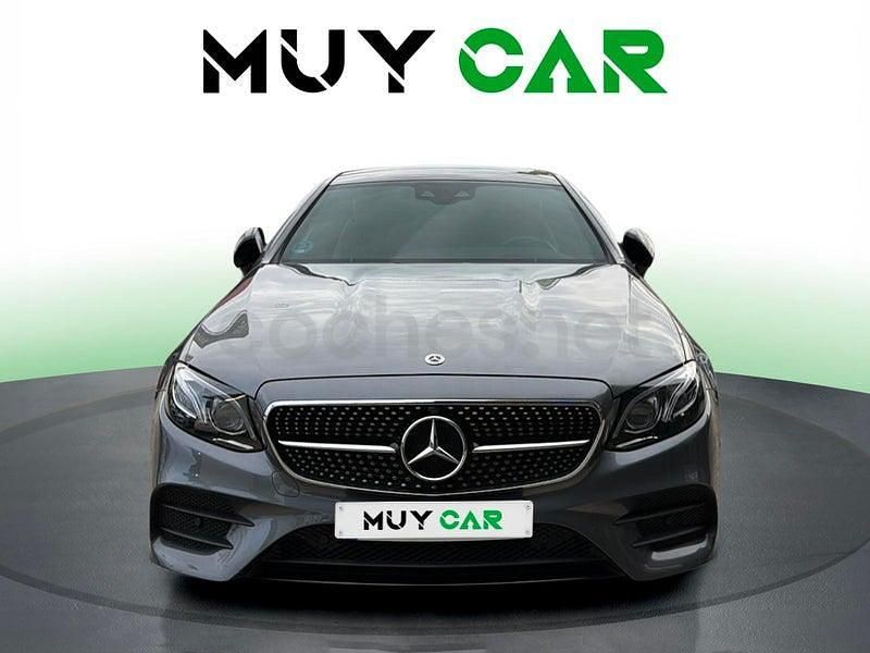 Usado Mercedes E350 258 CV (189 kW) 2018 Plateado Coupe