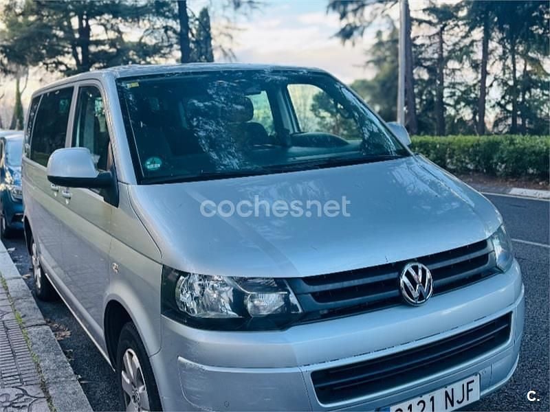 Gris / plata Usado 2014 VW Caravelle Comfortline Monovolumen | 19.000 € (Precio justo) - Imagen 1/4