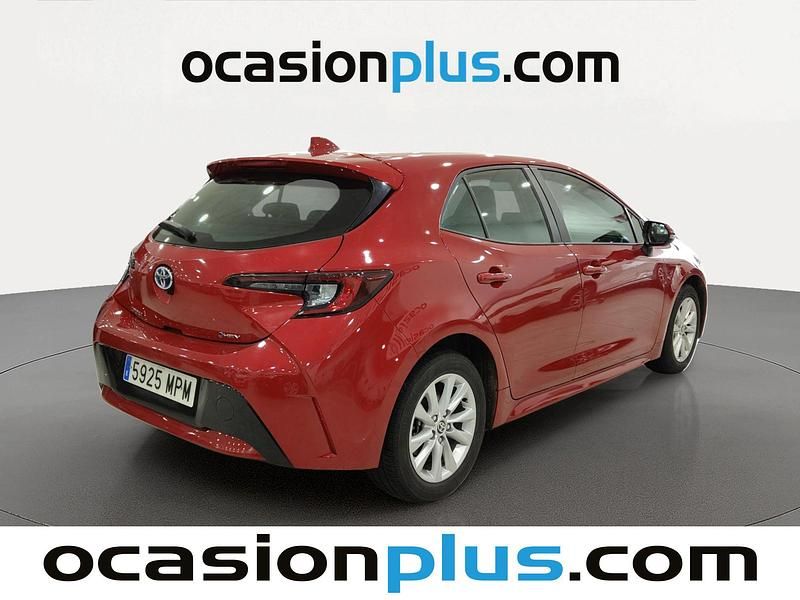 Usado Toyota Corolla Active 140 CV (102 kW) 2024 Rojo Utilitario