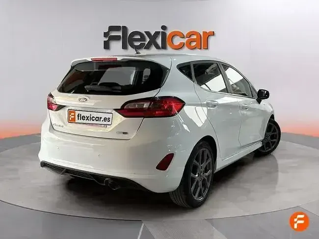 Usado Ford Fiesta ST-Line 125 CV (91 kW) 2022 Blanco Utilitario