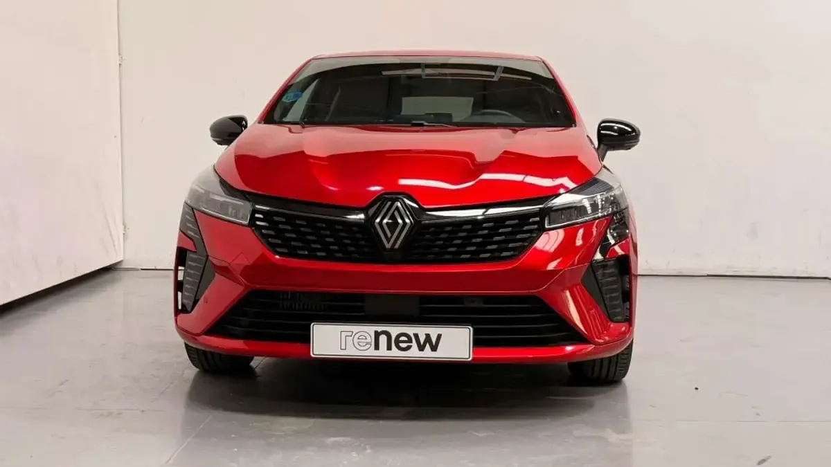 Usado Renault Clio Techno 101 CV (74 kW) 2025 Utilitario