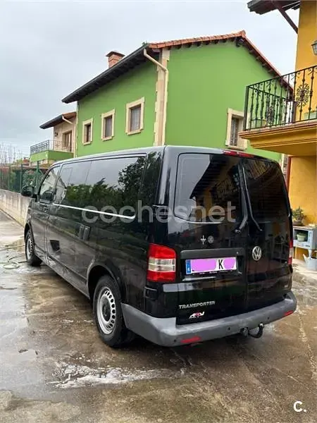 Usado VW T5 140 CV (102 kW) 2012 Negro Van