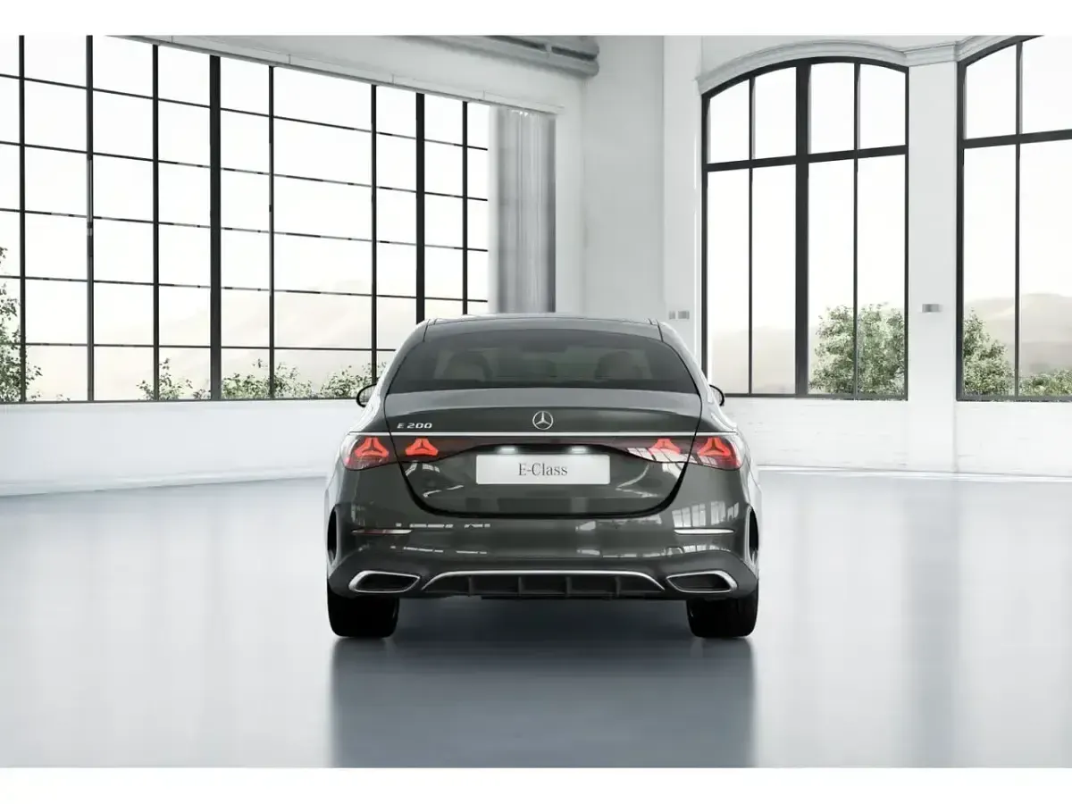 Uusi Mercedes E200 204 HP (150 kW) 2025 Harmaa Sedan
