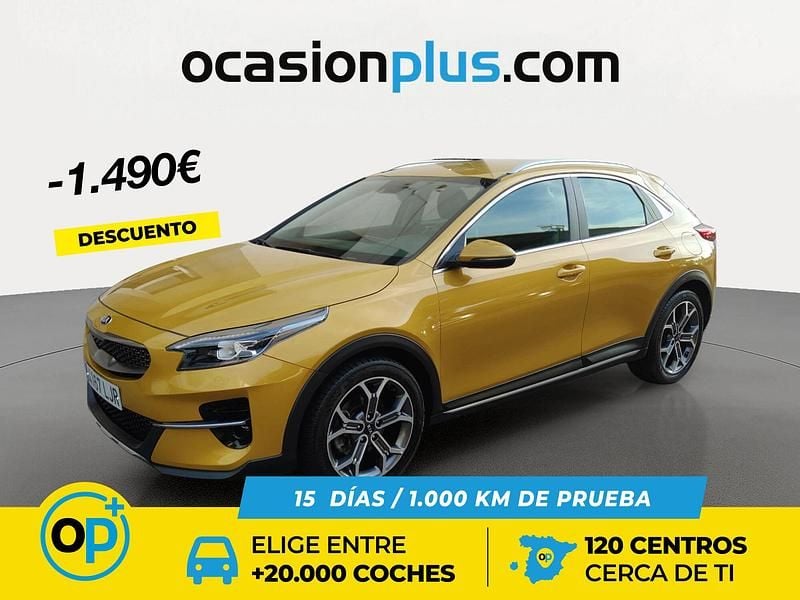 Usado Kia XCeed 140 CV (102 kW) 2020 Amarillo SUV