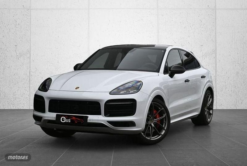 Blanco Usado 2023 Porsche Cayenne GTS SUV | 131.200 € - Imagen 1/4