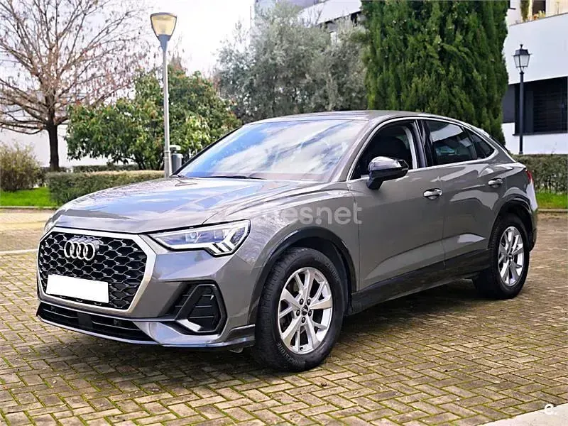 Usado Audi Q3 Sportback S-Line 150 CV (110 kW) 2020 Gris / plata SUV