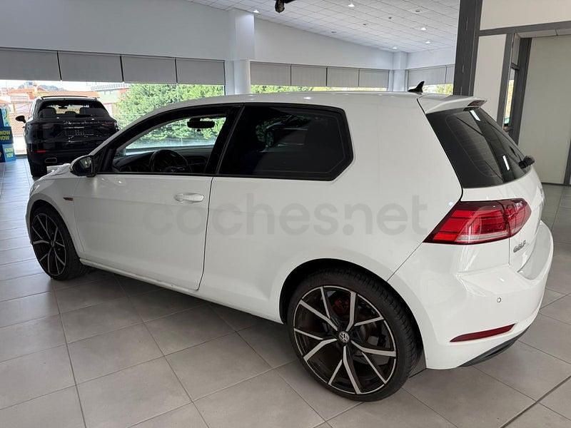 Usado VW Golf VII Advance 115 CV (84 kW) 2019 Blanco Berlina