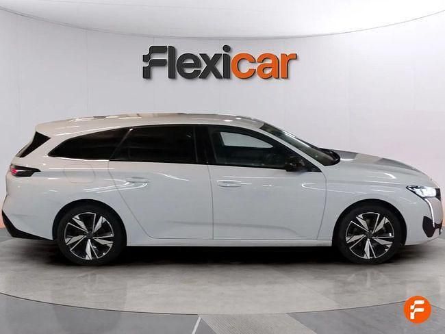 Usado Peugeot 308 SW Allure 130 CV (95 kW) 2023 Blanco Familiar
