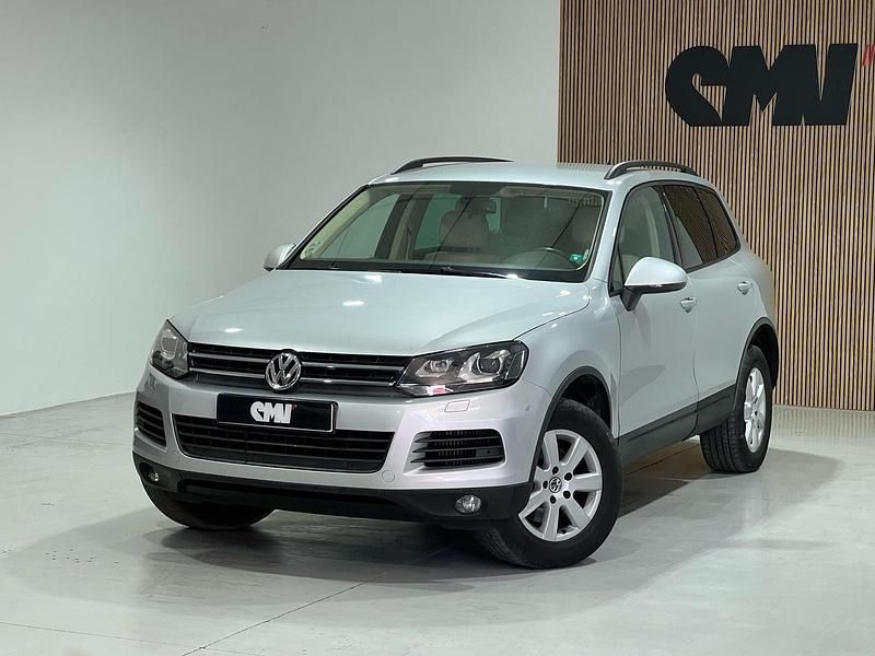 Usado VW Touareg 245 CV (180 kW) 2014 Gris SUV