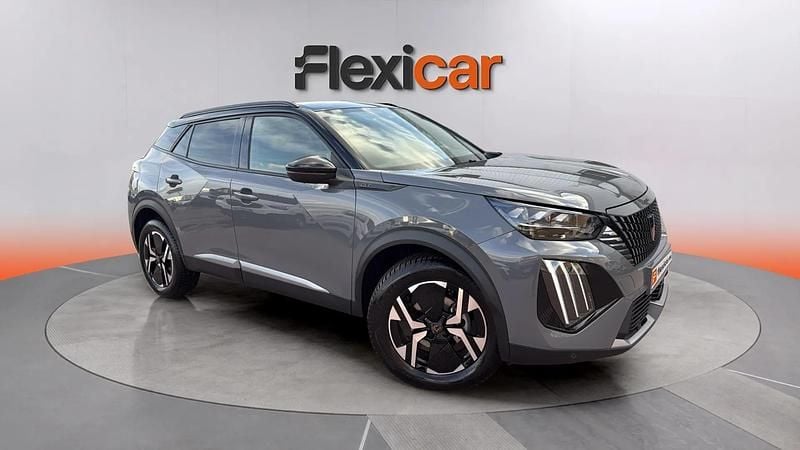 Usado Peugeot 2008 GT 131 CV (96 kW) 2024 Gris SUV
