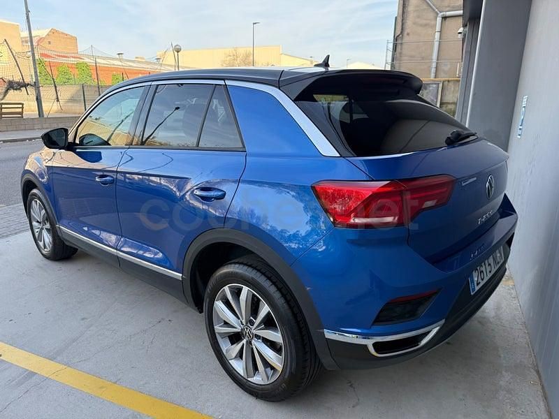 Usado VW T-Roc Advance 115 CV (84 kW) 2020 Azul SUV