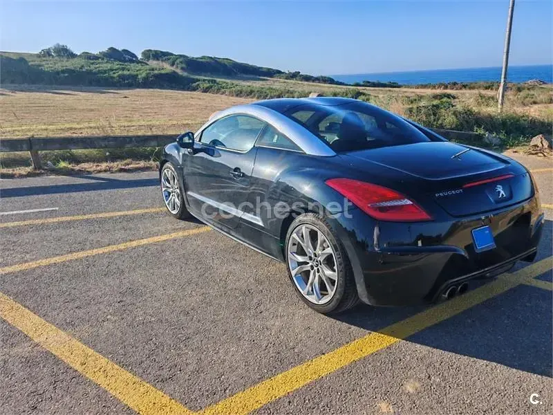 Usado Peugeot RCZ 156 CV (114 kW) 2010 Negro Coupe
