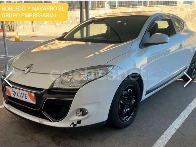 Blanco Usado 2012 Renault Mégane III Dynamique Berlina | 5999 € (Precio justo) - Imagen 1/4