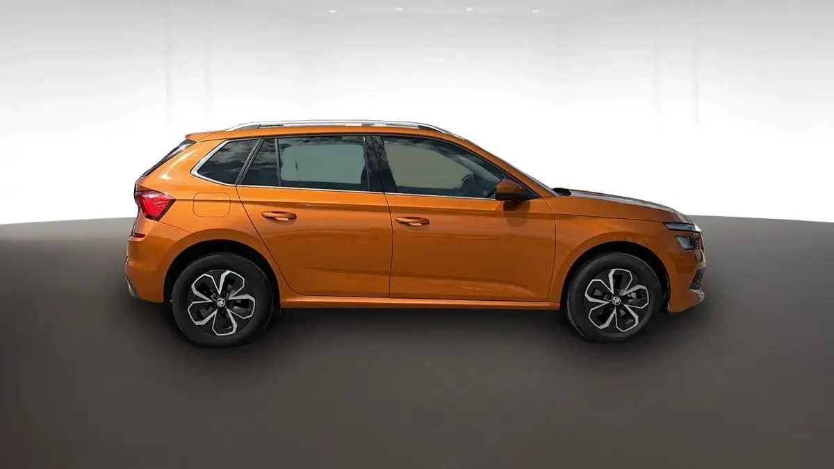 Usado Skoda Kamiq Style 110 CV (80 kW) 2022 Naranja SUV
