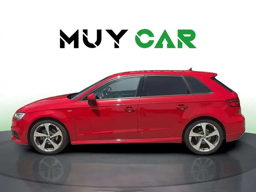 Usado Audi A3 Sportback S-Line 116 CV (85 kW) 2018 Rojo Utilitario