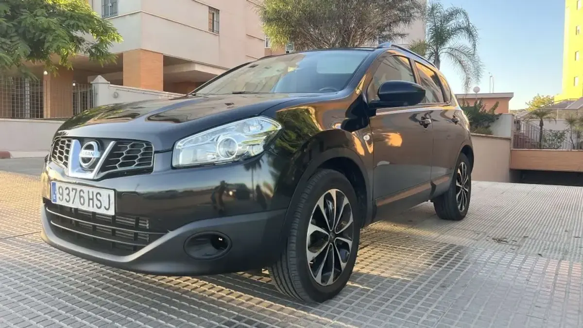 Usado Nissan Qashqai S 131 CV (96 kW) 2013 Negro SUV