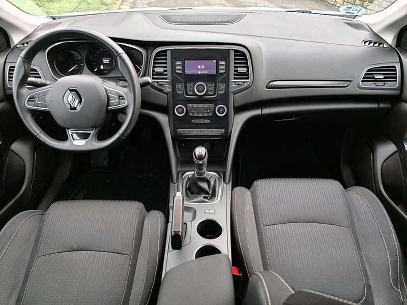 Usado Renault Mégane IV Intens 101 CV (74 kW) 2016 Blanco Utilitario