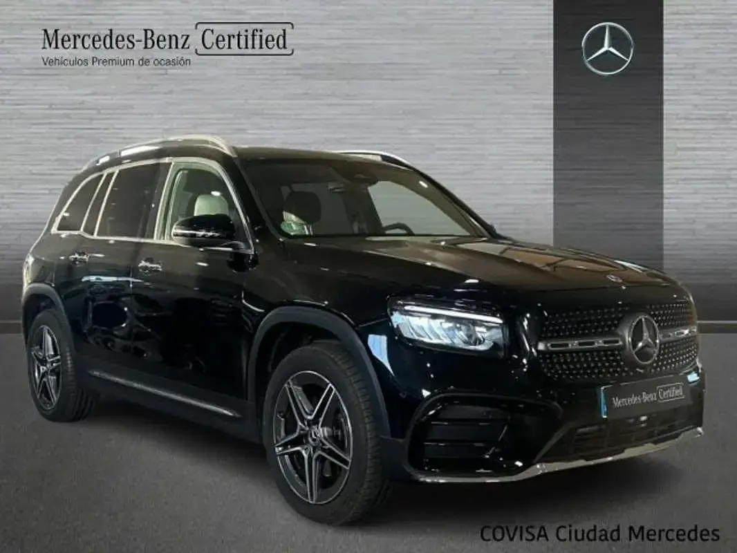 Usado Mercedes GLB200 150 CV (110 kW) 2024 SUV