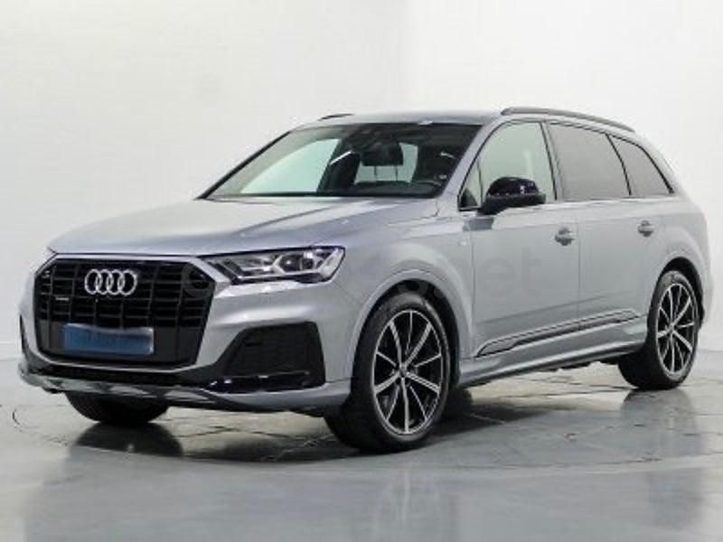Usado Audi Q7 Ambiente 231 CV (169 kW) 2021 Gris / plata SUV
