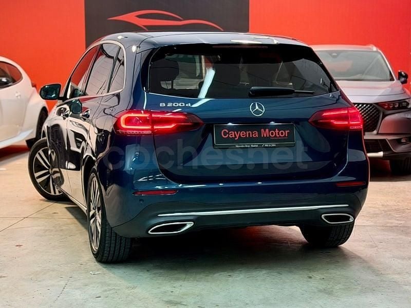 Usado Mercedes B200 150 CV (110 kW) 2021 Azul Monovolumen