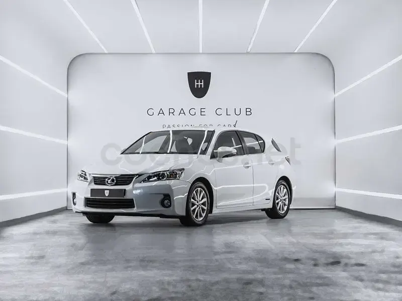 Usado Lexus CT200h Executive Line 136 CV (100 kW) 2013 Berlina