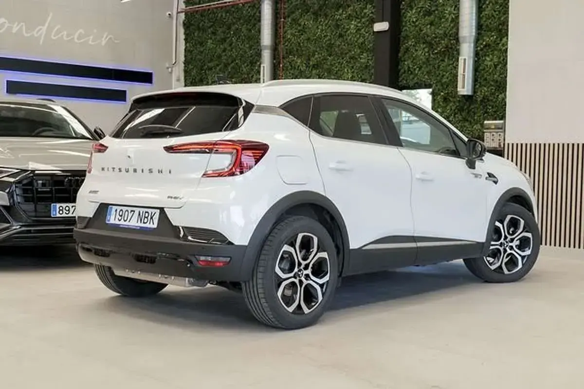 Usado Mitsubishi ASX 158 CV (116 kW) 2025 Blanco SUV