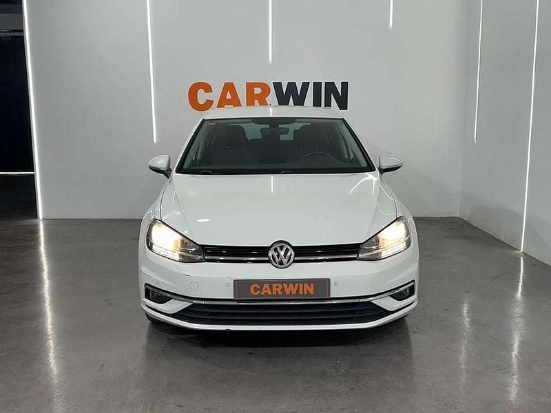 Usado VW Golf VII Advance 125 CV (91 kW) 2018 Blanco Utilitario