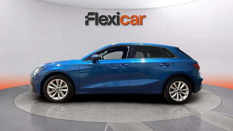 Usado Audi A3 Premium 111 CV (81 kW) 2023 Azul Berlina