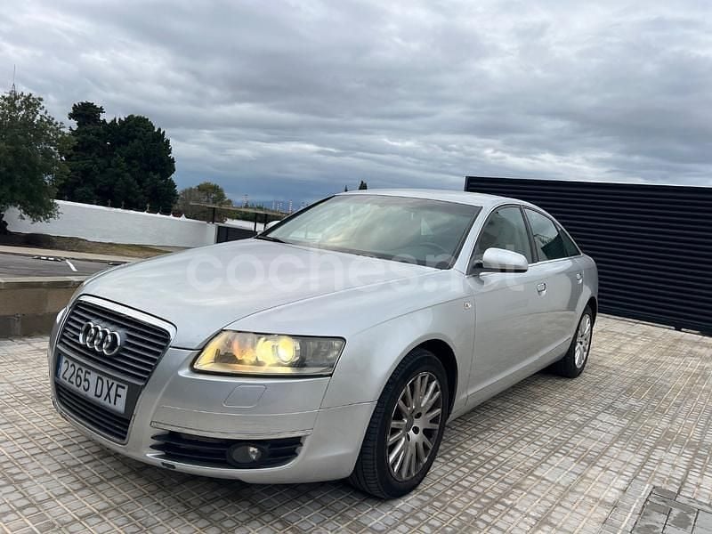 Gris / plata Usado 2004 Audi A6 Berlina | 4500 € (Precio justo) - Imagen 1/4