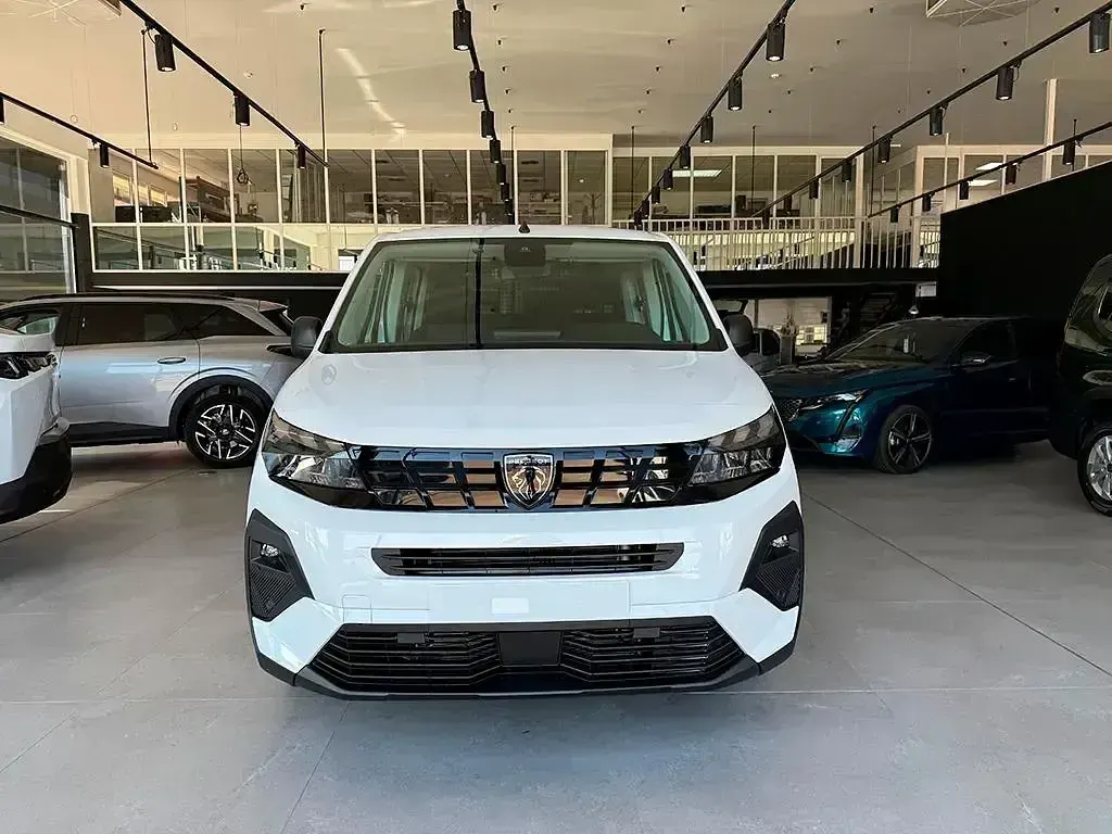 Nieuw Peugeot Rifter Business-Line 100 PK (73 kW) 2025 Otro MPV