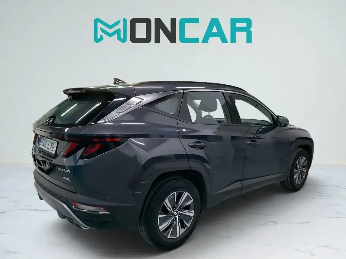 Usado Hyundai Tucson 230 CV (169 kW) 2022 Gris SUV