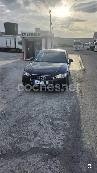 Usado Audi A3 110 CV (80 kW) 2015 Negro Berlina