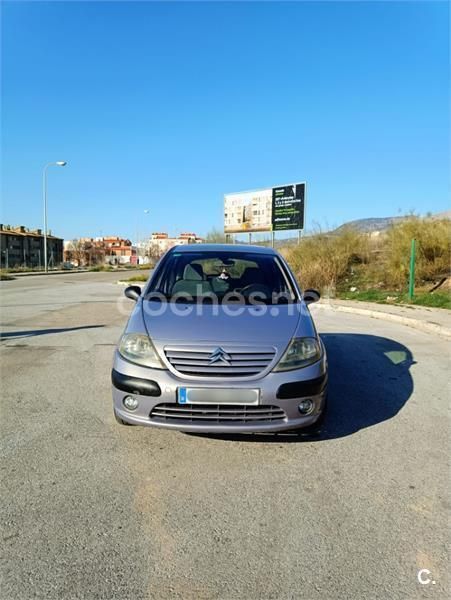 Gris / plata Usado 2005 Citroën C3 Exclusive Utilitario | 2800 € (Precio justo) - Imagen 1/4