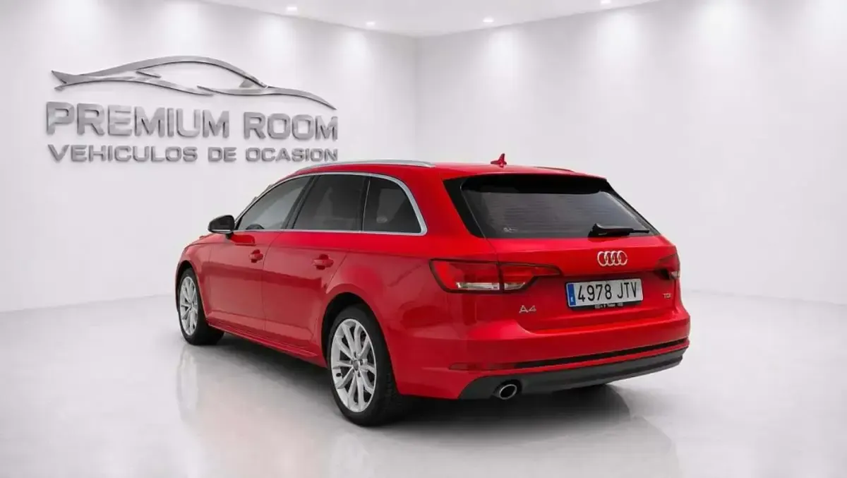 Usado Audi A4 S-Line 150 CV (110 kW) 2017 Rojo Berlina