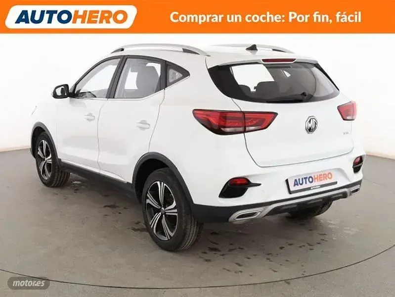 Usado MG ZS Comfort 106 CV (77 kW) 2023 Blanco SUV