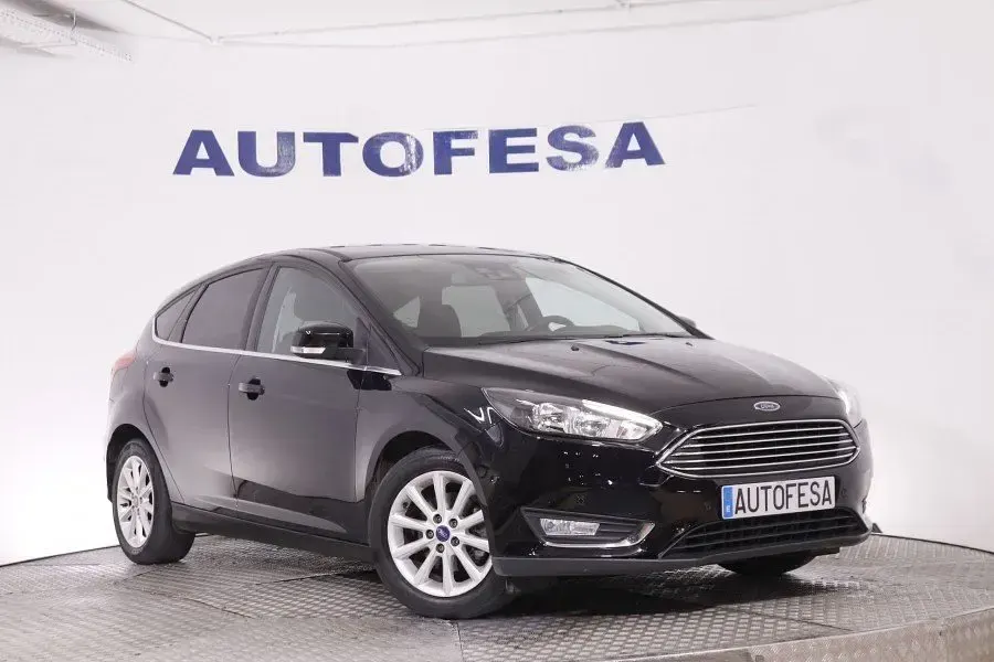 Usado Ford Focus Titanium 125 CV (91 kW) 2016 Negro
