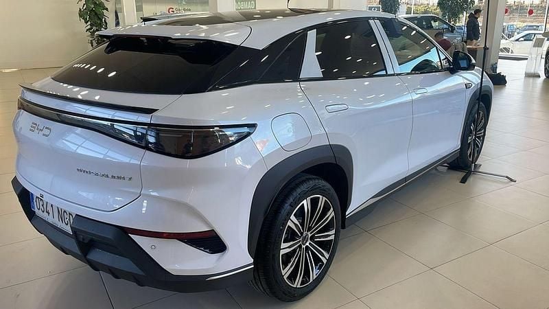 Nuevo BYD Sealion 7 Comfort 230 kW (313 CV) 2025 Blanco SUV