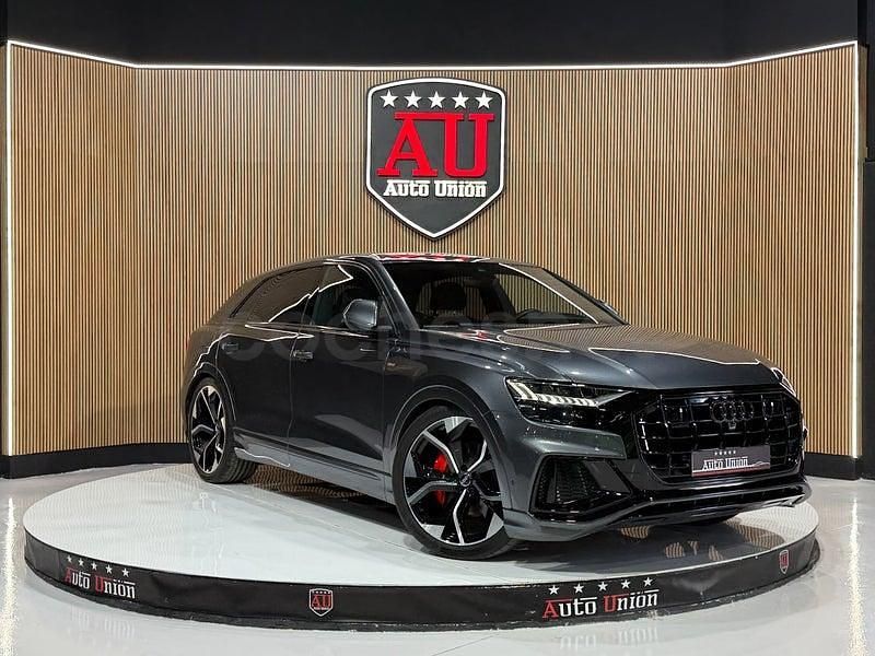 Usado Audi Q8 S-Line 286 CV (210 kW) 2019 Gris / plata SUV