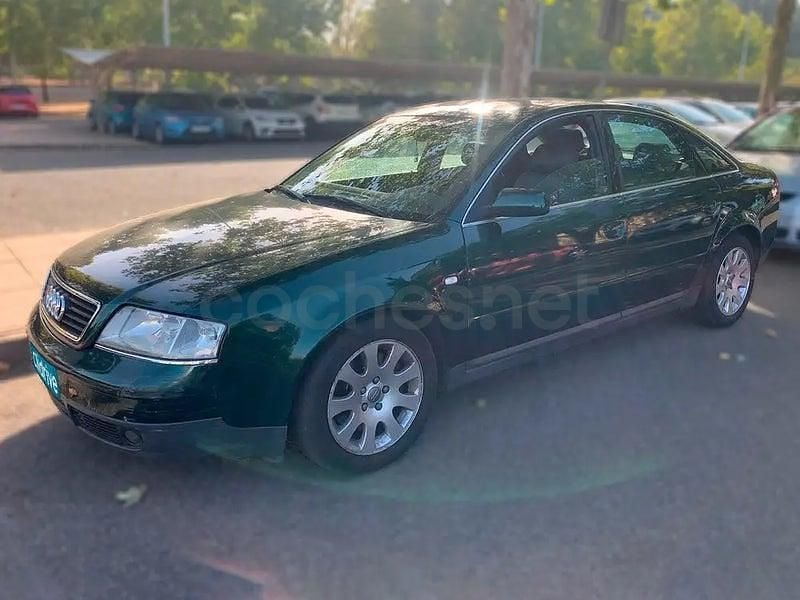 Używany Audi A6 Premium 155 KM (114 kW) 2001 Zielony Sedan/Limuzyna