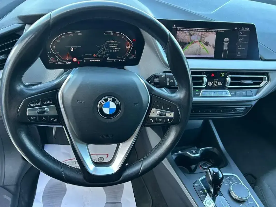 Usado BMW 116 Comfort Edition 116 CV (85 kW) 2021 Blanco Utilitario