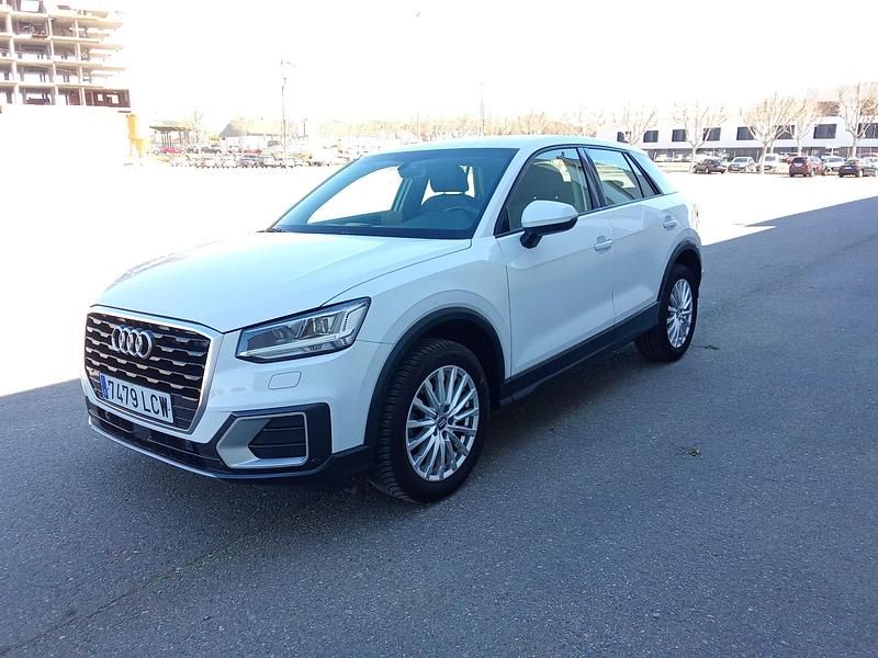 Usado Audi Q2 Advanced Plus 116 CV (85 kW) 2019 Blanco SUV