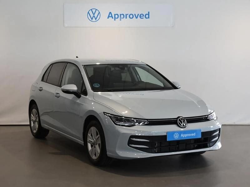 Usado VW Golf VIII 115 CV (84 kW) 2025 Gris/plata