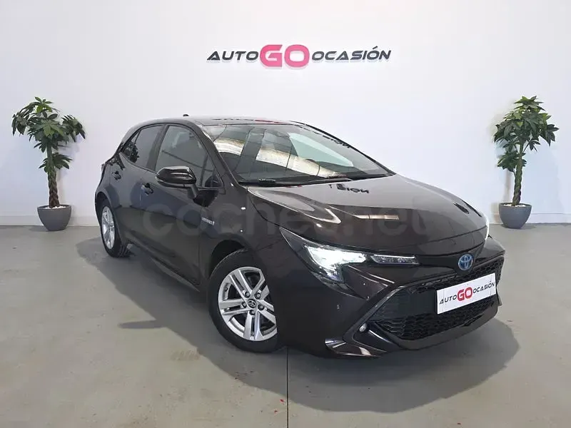 Usado Toyota Corolla Advance 180 CV (132 kW) 2021 Marrón Berlina