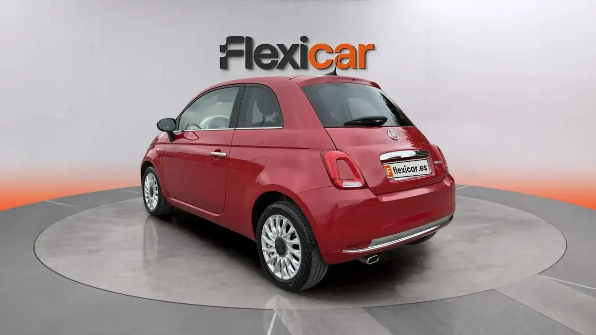 Usado Fiat 500 Dolcevita 71 CV (52 kW) 2023 Rojo Berlina