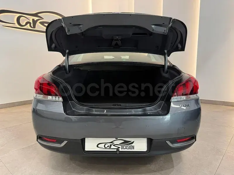 Usado Peugeot 508 Active 120 CV (88 kW) 2017 Negro Berlina