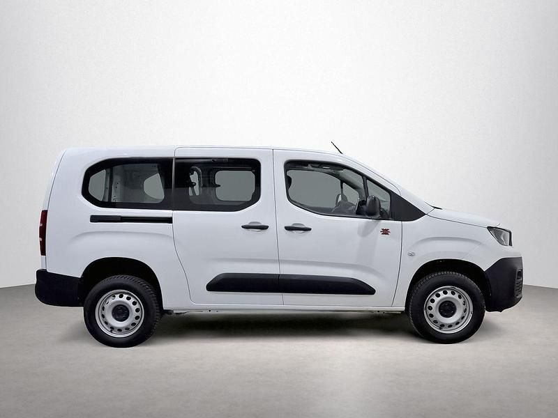 Usado Peugeot Partner 130 CV (95 kW) 2021 Blanco Monovolumen